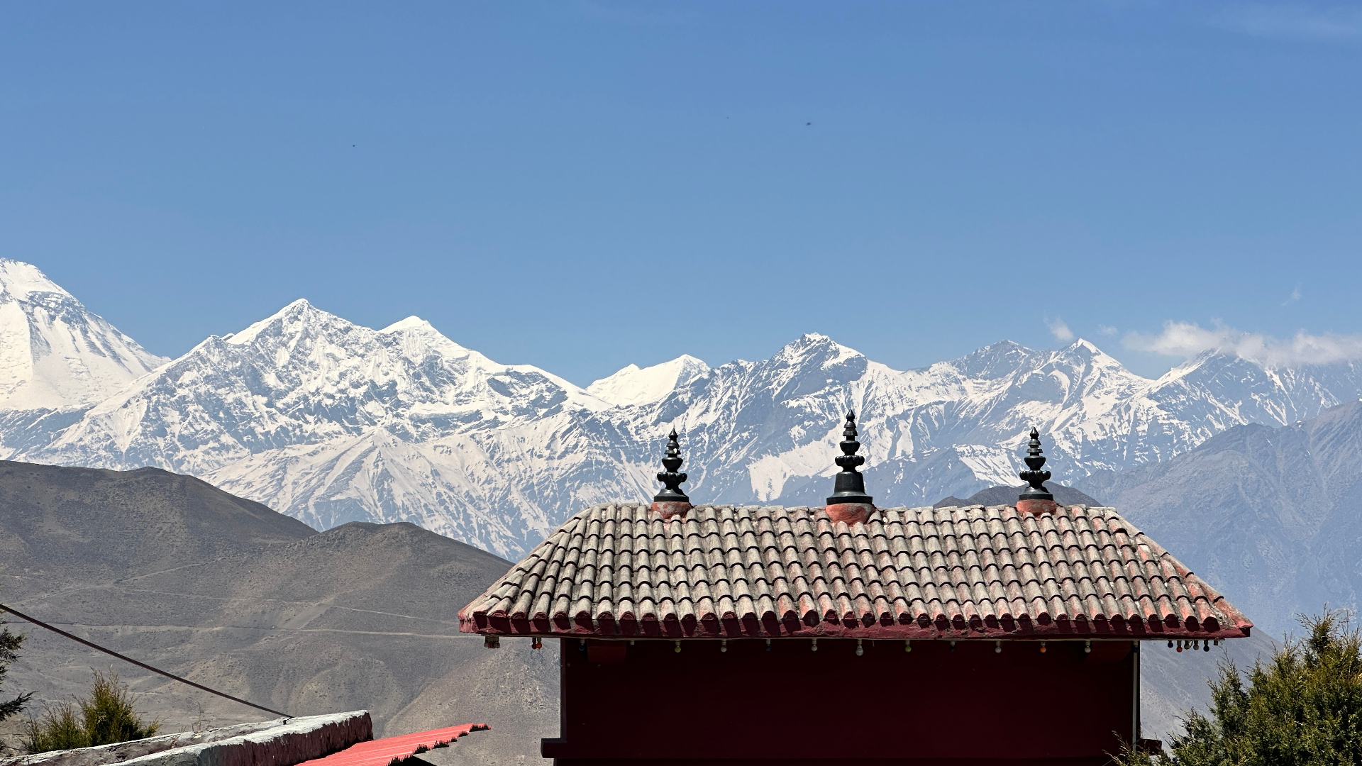 Tilicho Lake with snow-capped Annapurna mountains in Nepal